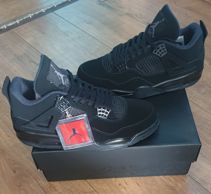 black cat 4s size 9.5